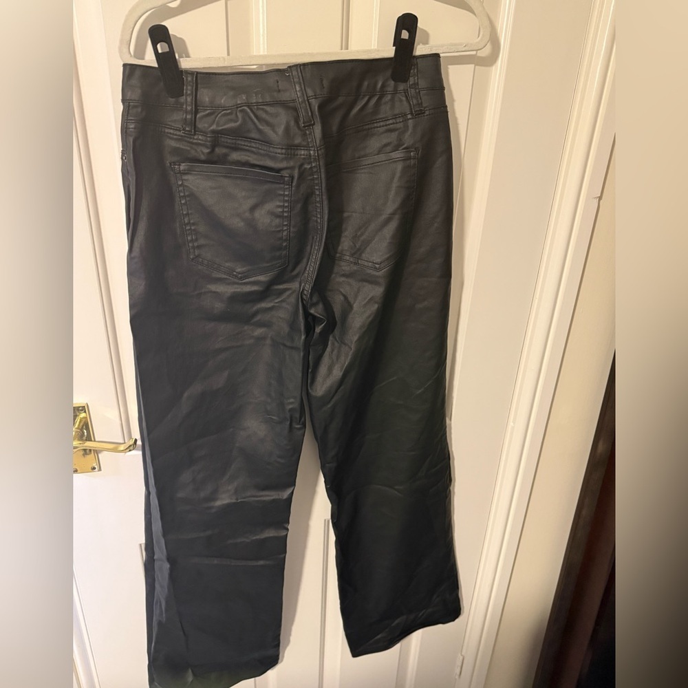 2/35 YMI Black Metallic Straight Leg Jeans for Women sz 9 - Picture 3 of 8